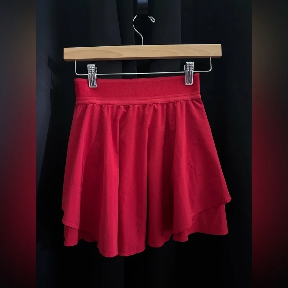 Lululemon Red Court Rival Skirt